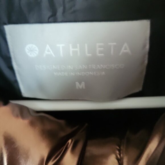 NWT!!! Limited Edition Athleta Shiny Copper Down Puffer Jacket - Picture 3 of 5